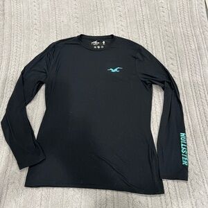 Hollister Men's Black Sport Knit size M long sleeve shirt
